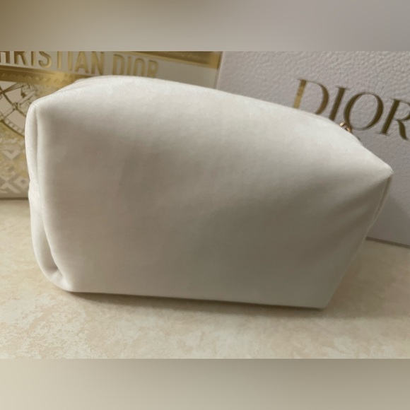 Dior Pouch Makeup Bag Velvet Off White NEW - Picture 5 of 9
